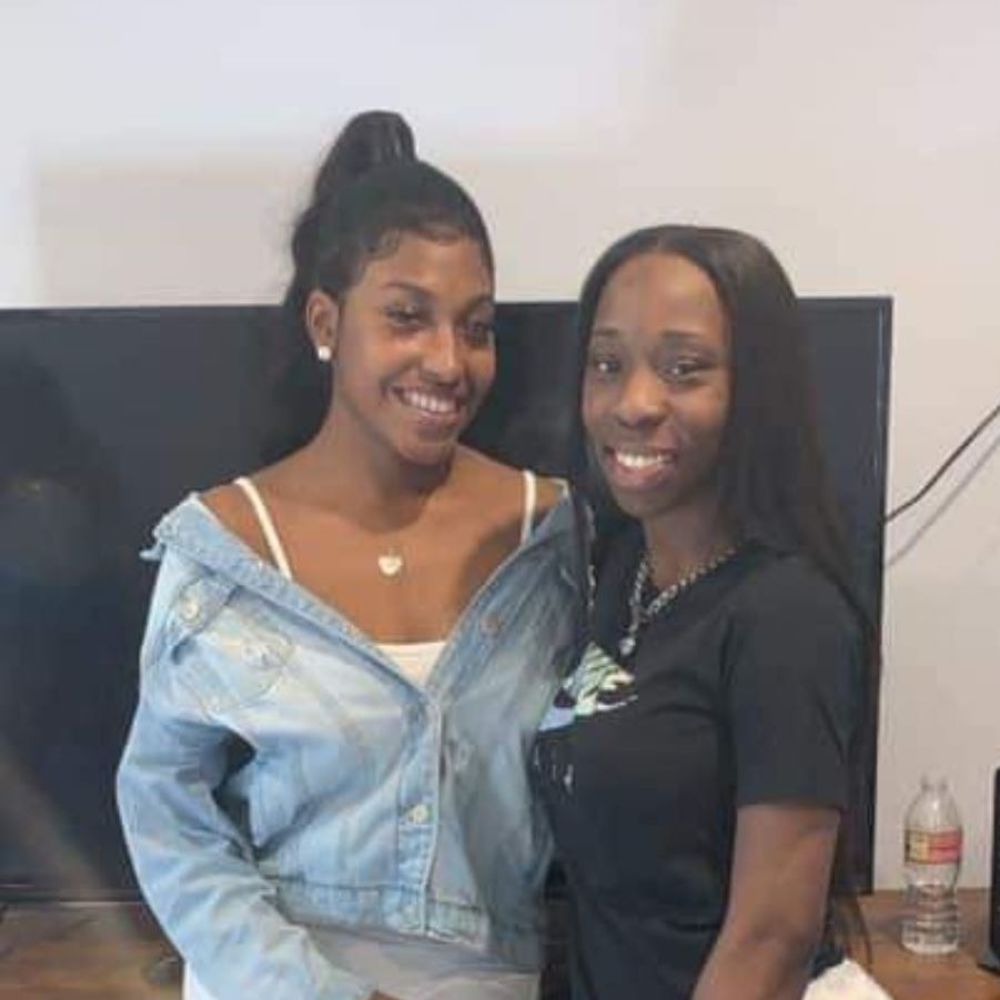 Meet your Posher, Tomeka